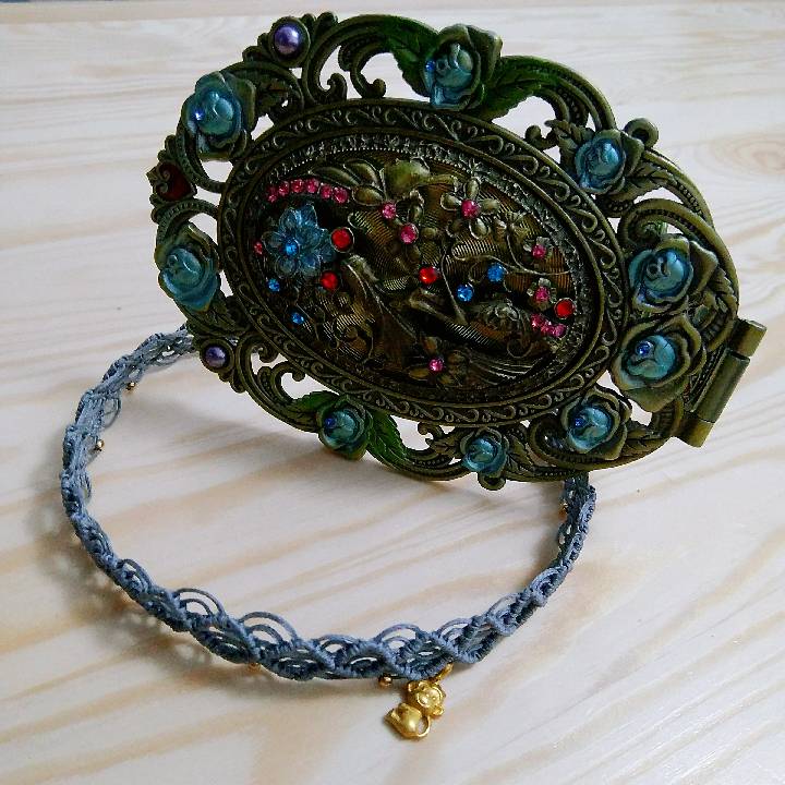 й̳ Ҳһchoker ŮӴӺ,ŮΪɶҪȦ Ʒչʾ 085428m9zd3kedkd99ke77