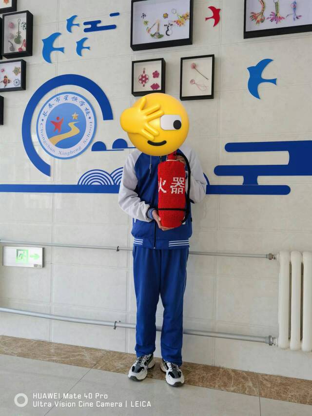 й̳ ѧУһһ  Ʒչʾ 184907lww76eqe6c0kqeuz