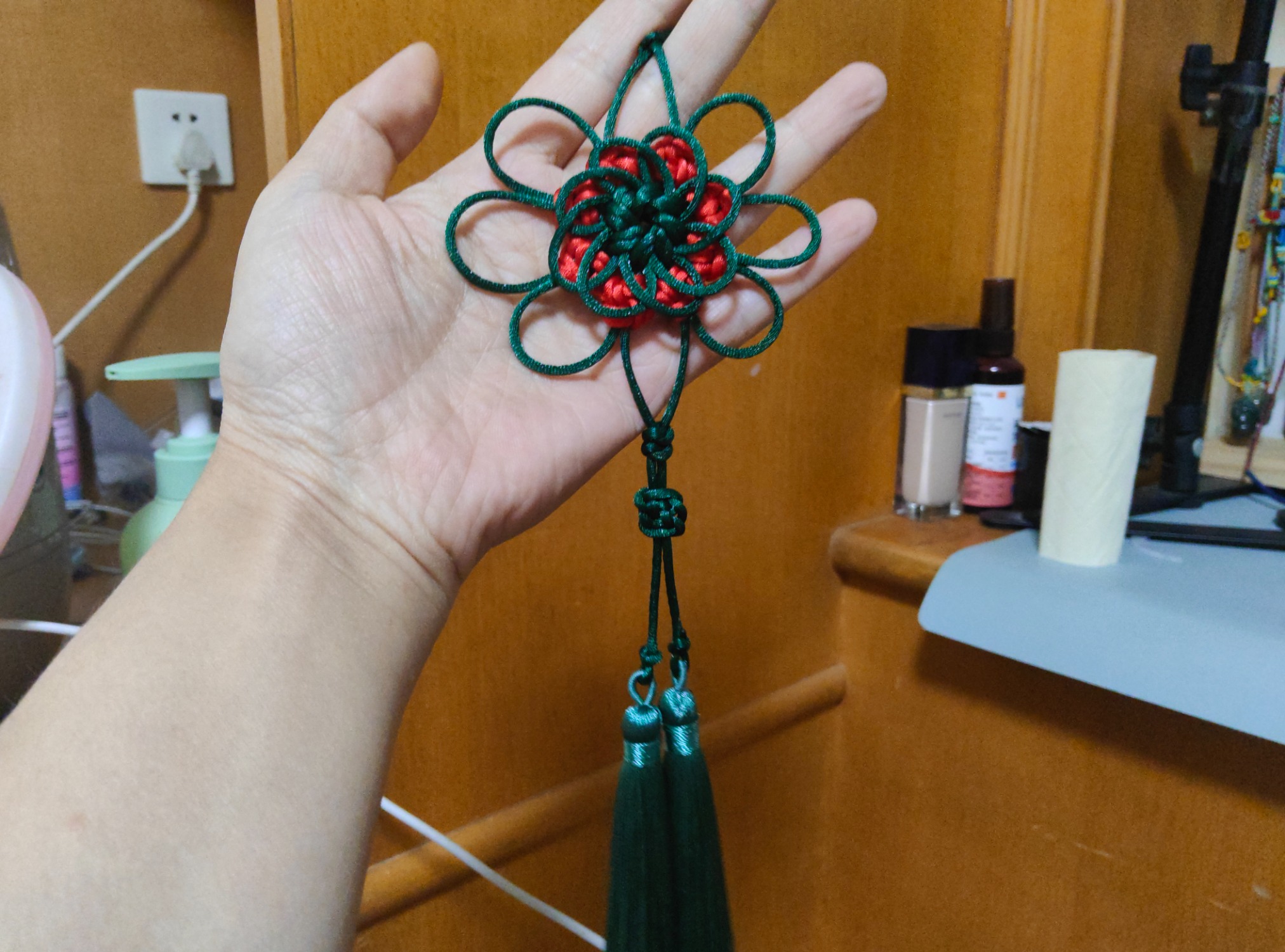 й̳   Ʒչʾ 190908v4mzp4x4vrkp1p3m