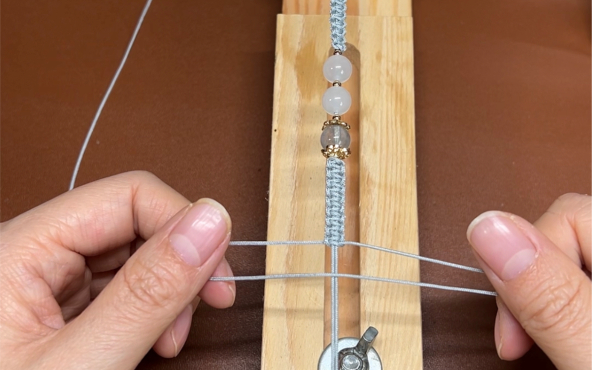 й̳ ƽֲеһͻ  Ƶ̳ 170335zww2z0wq2uot62wo