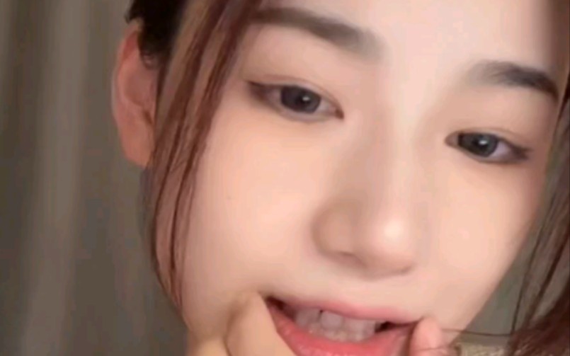 й̳ Сyoo | о20221026ֱ¼  Ƶ̳ 190442lzm4pobnqtmz88o1