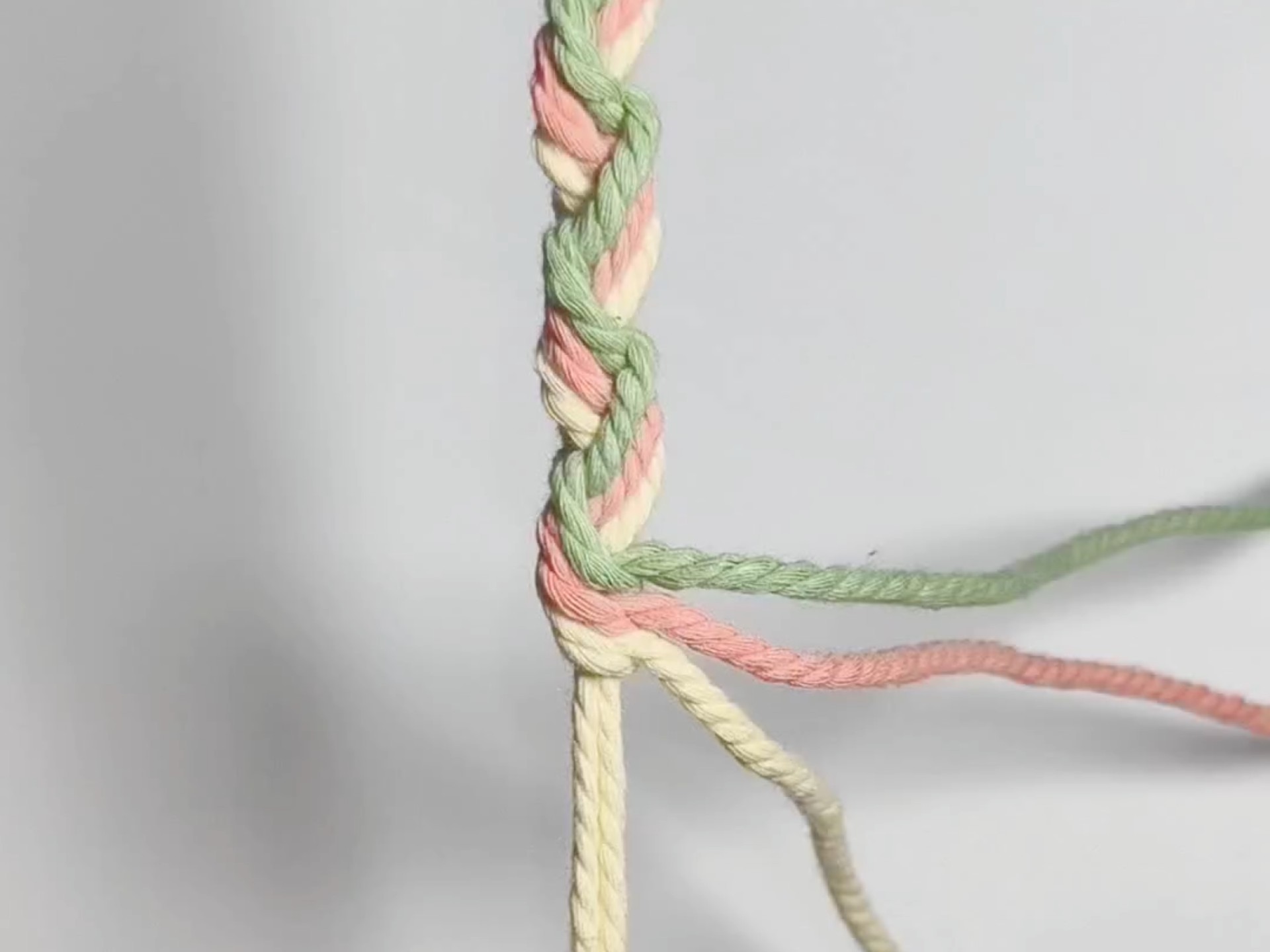 �й�����̳ ��������  ��Ƶ�̳��� 222254mpvyw2muqvlip0zm