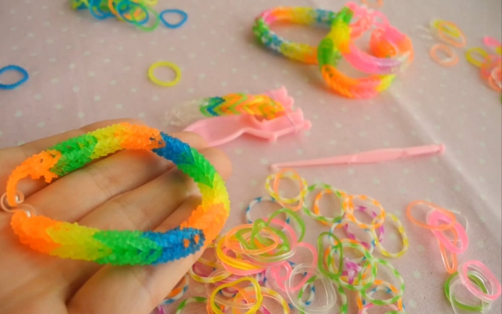 �й�����̳ ����Ǭ�����ˡ���������СŮ������Ķ����Ƥ�������~  ��Ƶ�̳��� 201501pkbtutunnacuieiz