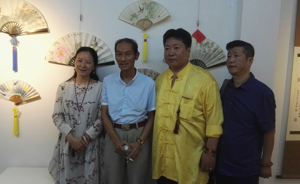 �й�����̳   ���ͽ�ֱ�� 151201wyf1fy0q7foqu6ff