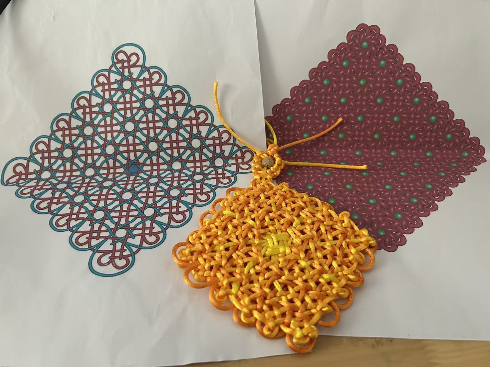 �й�����̳ hubo5563�����Ľ�3  ��Ʒչʾ 141945oeyy7ycz9rd899ry